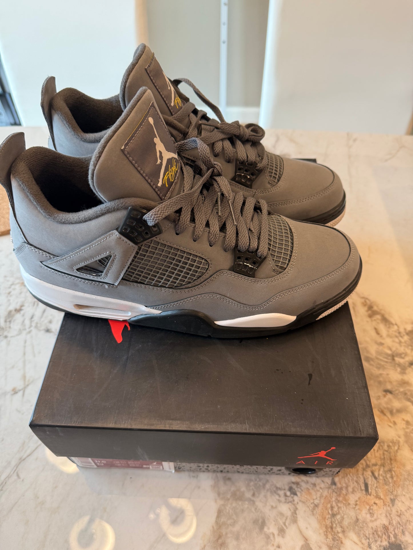 Used Jordan 4 cool grey(2019) size 11.5